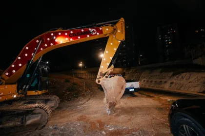 Ação na Av. Lions amplia e facilita acesso ao Km 16 da Anchieta para desafogar tráfego