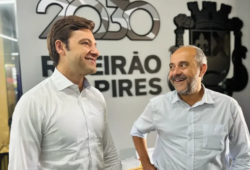 Prefeito Guto Volpi se reuniu com deputado Thiago Auricchio, que destinou R$ 1 milhão para a saúde de Ribeirão Pires