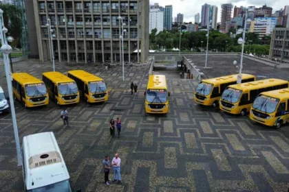 Santo André amplia frota de veículos escolares para crianças com deficiência