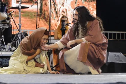 Ribeirão Pires faz 19ª edição da “Paixão de Cristo” com teatro, música e gastronomia