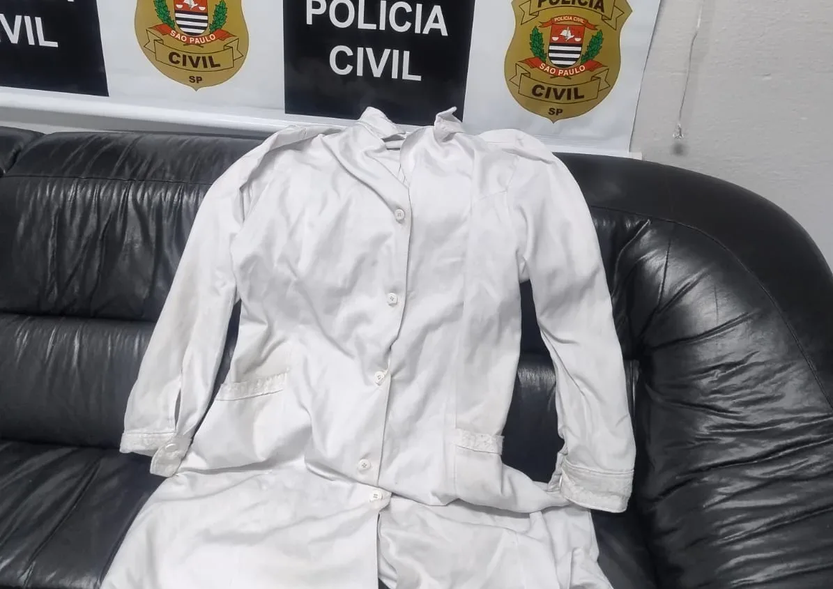 Polícia Civil apreende celular e jaleco de falsa agente de saúde em São Bernardo