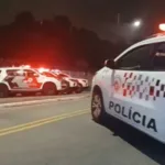 viaturas da PM no Baeta Neves