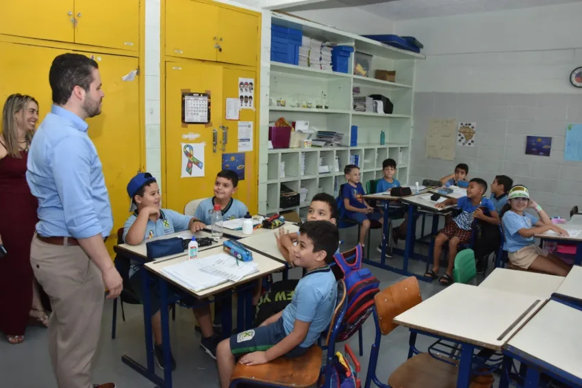 Santo André amplia quadro de profissionais de educação inclusiva e entrega novas salas de recursos