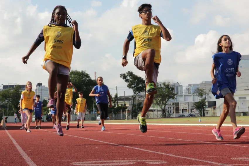 Prefeitura divulga calendário de inscrições para vagas remanescentes do Programa Esportivo Comunitário (PEC)