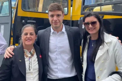 Thiago Auricchio participa de anúncio de R$ 1,2 bilhão em investimentos na educação pública paulista