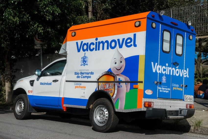 Atualização da carteira de vacinação mobiliza alunos de 69 escolas estaduais de São Bernardo