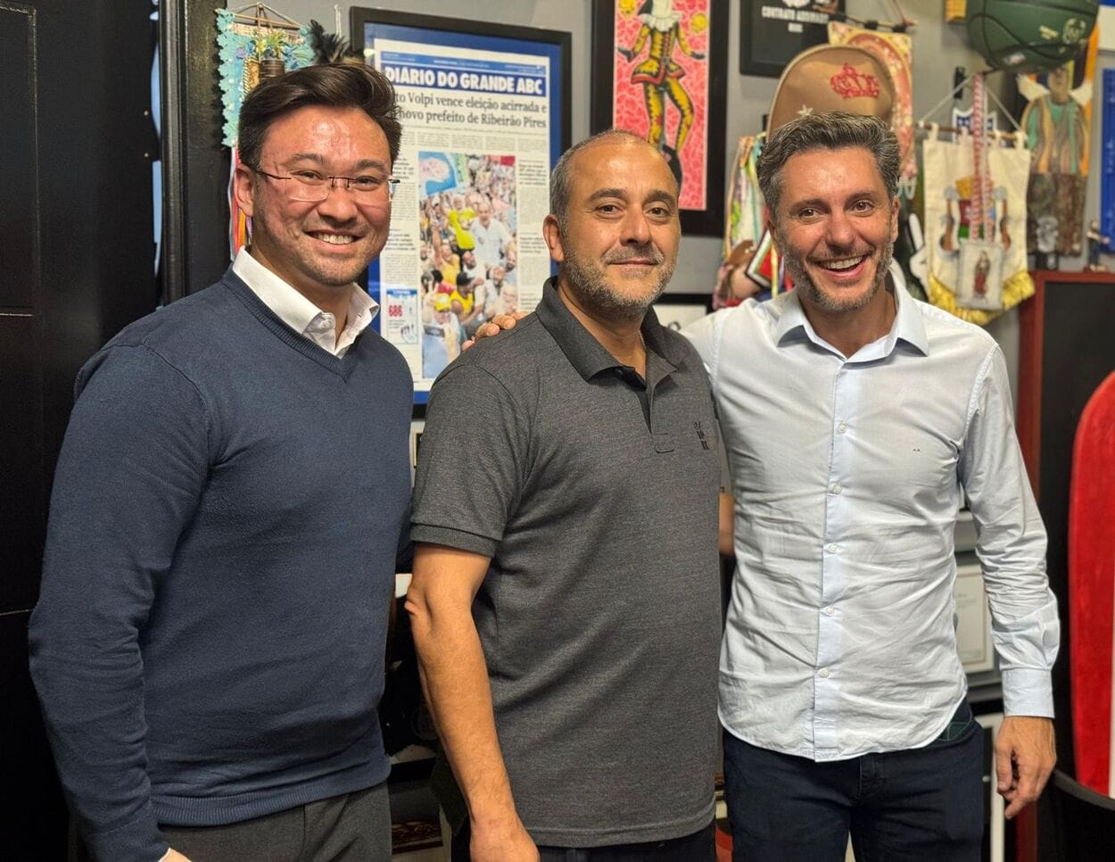Guto Volpi recebe visita do deputado Alex Manente para tratar sobre saúde mental