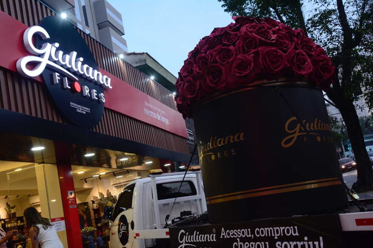 Giuliana Flores inaugura 2ª unidade em Sto.André com investimento de R$ 800 mil
