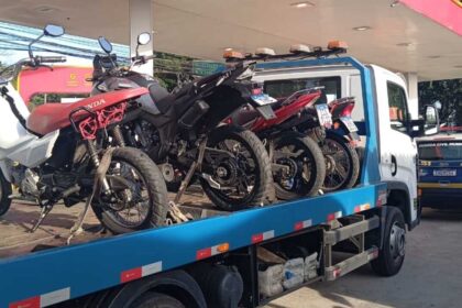 GCM de São Bernardo flagra motociclistas sem capacetes e apreende 4 motos com irregularidades na Av. Dr. Rudge Ramos
