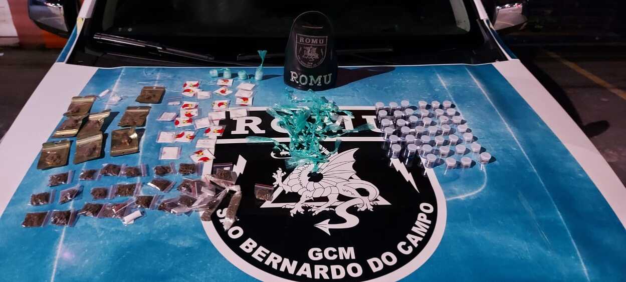 só neste final de semana foram recolhidos 232 invólucros de crack e 200 frascos de lança-perfume