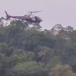 Polícia recupera carro roubado após perseguição a criminosos
