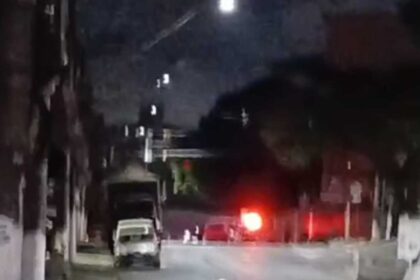Motociclista fica ferida após colisão com carro em Diadema