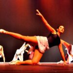 Teatro Municipal recebe espetáculo com diferentes escolas e grupos de dança da cidade