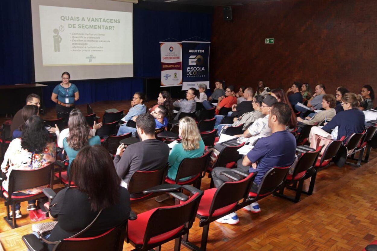 Empreendedores recebem dicas para aumento de vendas em Santo André