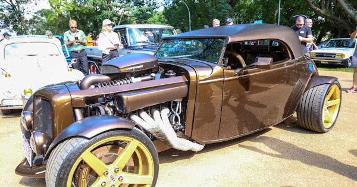 Bosque do Povo, em São Caetano, terá exposição de carros antigos e customizados no domingo (1º)