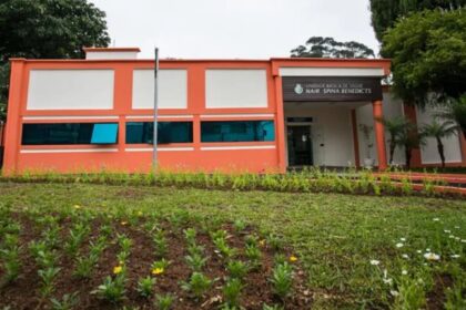 Fachada-UBS-Nair-Spina-