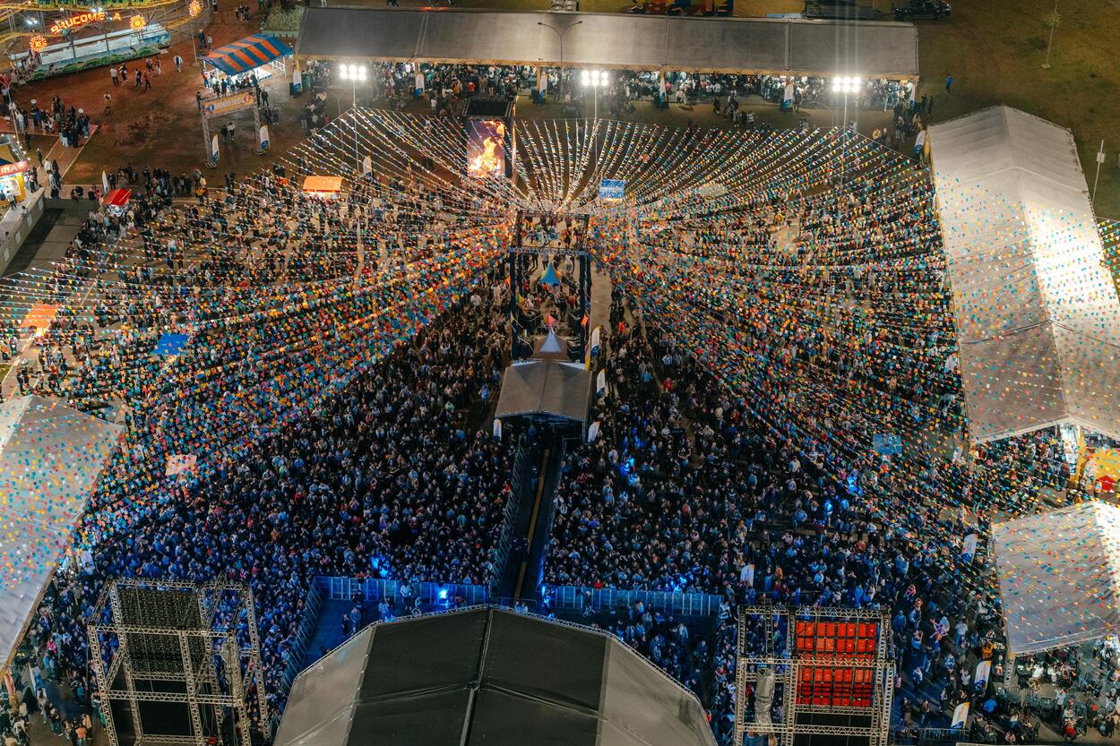 Com entrada gratuita e custo zero para o município, evento resgata tradições e valoriza cultura popular brasileira; programação segue no fim de semana