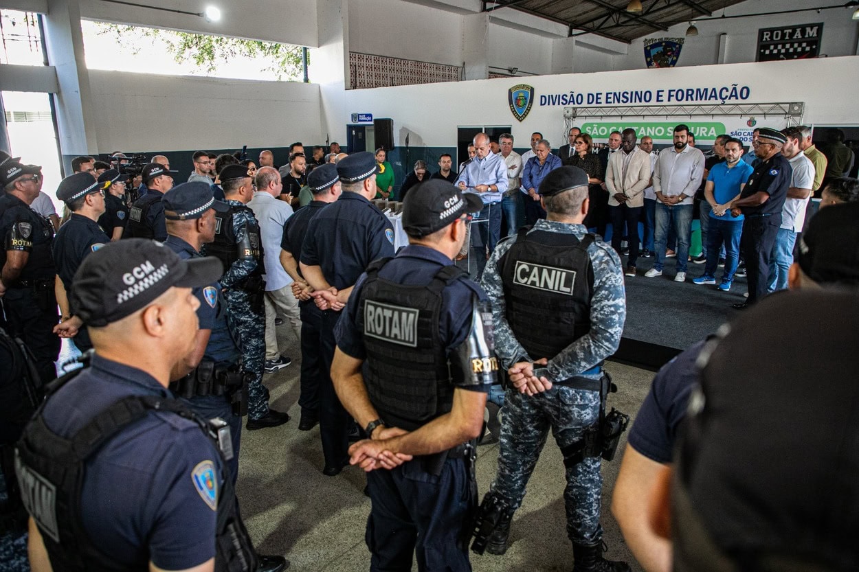 Prefeito de São Caetano informou que ideia é instalar ao menos uma câmera por rua e levar a tecnologia de reconhecimento facial para os ônibus