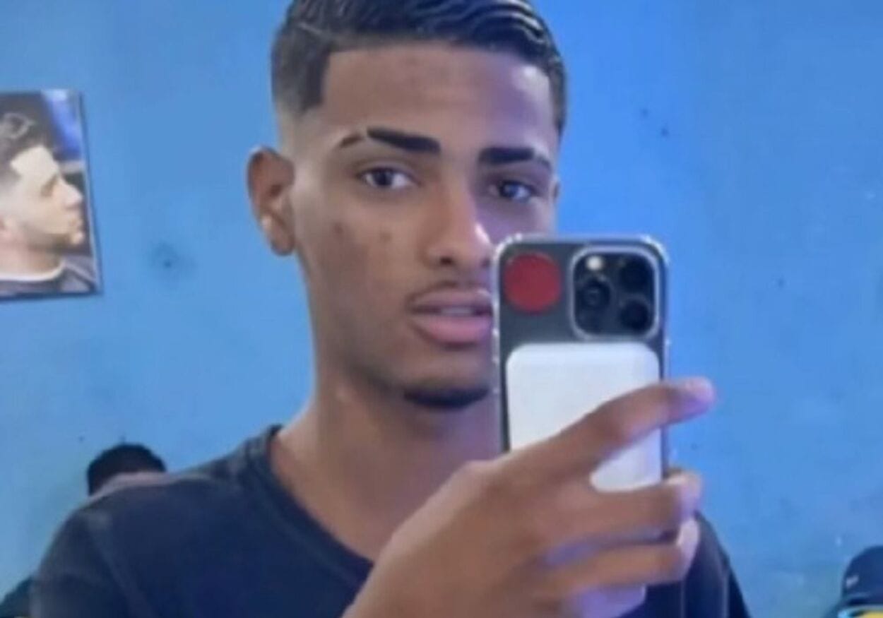 Homem empresta moto para adolescente pilotar, ele cai e morre em Rio Grande da Serra