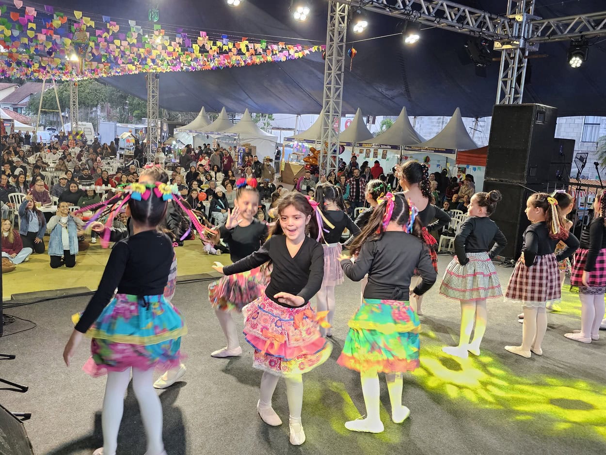 Gastronomia, música e muito forró aquecem 47ª Festa de Santo Antônio em Ribeirão Pires
