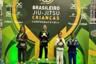 Atleta de São Bernardo, Rebeca Bem-Te-Vi conquista campeonato brasileiro de jiu-jitsu