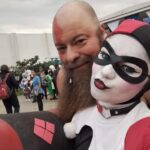 Pedido de casamento viraliza e cosplayers marcam cerimônia nórdica em Paranapiacaba