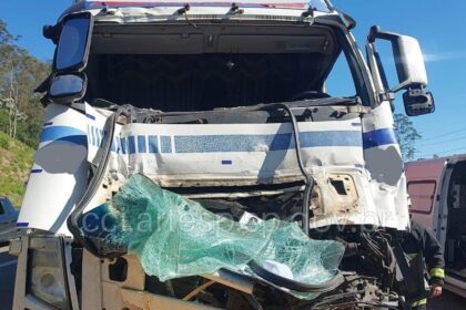 Colisão entre carretas causa Lentidão no Rodoanel