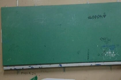 Escola estadual no Jardim da Represa em São Bernardo fica sem diretor e é vandalizada