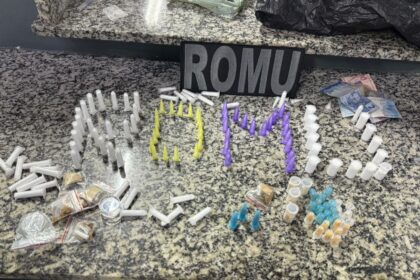 Adolescente é apreendido por tráfico de drogas em Diadema após denúncia de morador