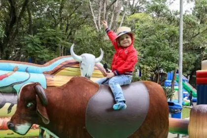 Sertanejo raiz: novo evento em São Caetano conquista público de todas as idades no Bosque do Povo