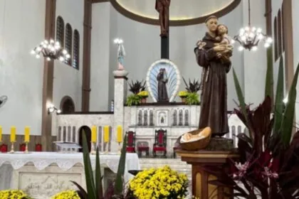 Hoje é dia de Santo Antônio, o Santo Casamenteiro, e igrejas realizam benção dos pães