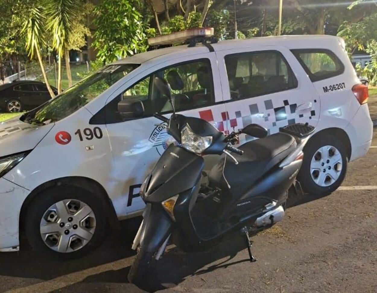 vistoria revelou que o chassi estava totalmente suprimido, restando apenas a numeração do motor, o que permitiu a identificação.
