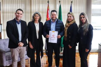 Pedrinho Botaro, Anna Penido, Gilvan Ferreira, Juliana Mangussi e Carla Menezes