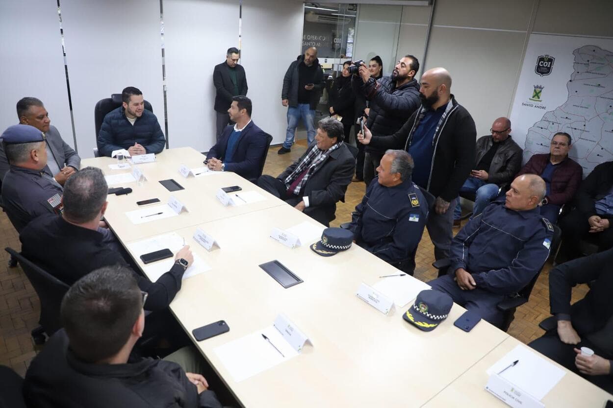 Gilvan reforça integração das forças de segurança e amplia ações conjuntas em Santo André