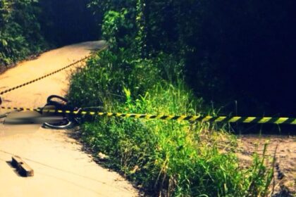 Ciclista foi atingido por disparos feitos por dois homens em uma moto