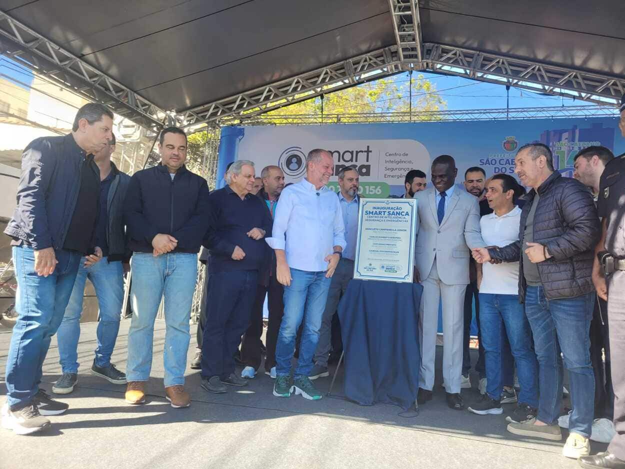 Tite Campanella inaugura Smart Sanca com câmeras que fazem reconhecimento facial 