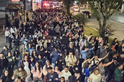 Marcha para Jesus reúne fiéis nas ruas de Ribeirão Pires com fé, louvor e solidariedade