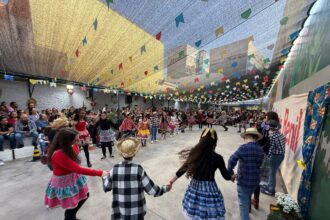 Festa Junina do Colégio Renil reúne mais de 3 mil pessoas em evento de tradição