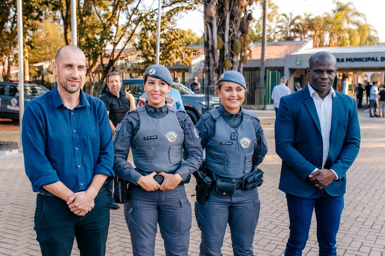 Secretários de Segurança Major Arley Topalian (São Bernardo) , e Lourival dos Santos Silva (São Caetano) disse ram que essas ações conjuntas demonstram como a integração entre cidades vizinhas potencializa a prevenção
