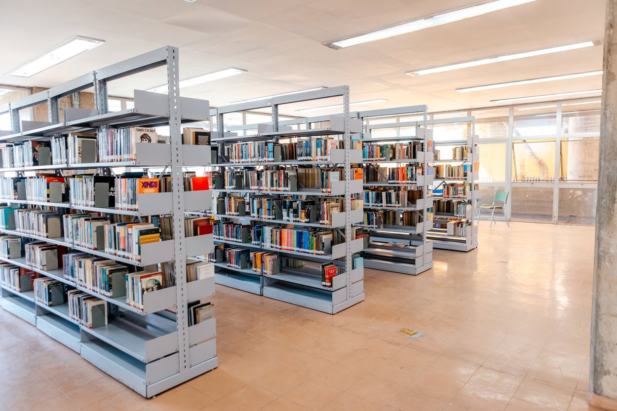 Após cinco anos fechada, Biblioteca Municipal do Baeta Neves em SBC reabre as portas  