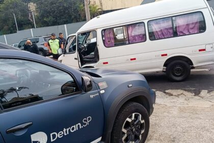 Denúncia anônima em São Caetano resulta em apreensão de transporte escolar irregular