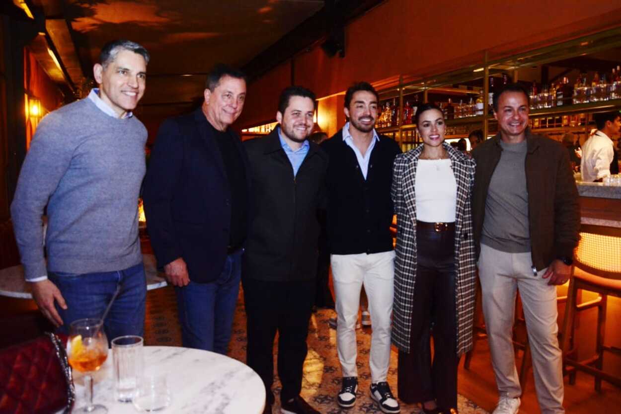 Prefeito Gilvan foi conhecer o restaurante Mézi Cocina é especializado em paellas, frutos do mar e carnes na parrilla