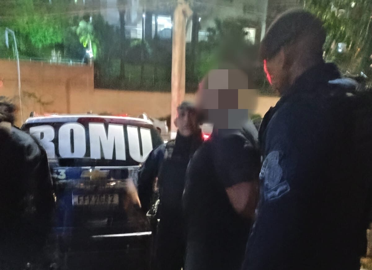 GCM de São Bernardo prende homem por aplicar golpe na venda de carro em rede social