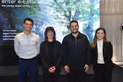 Santo André recebe representante da Estônia para troca de experiências sobre digitalização