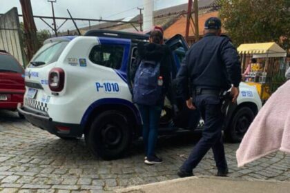 Após discussão, taxista de Ribeirão Pires dá golpe de faca em homem