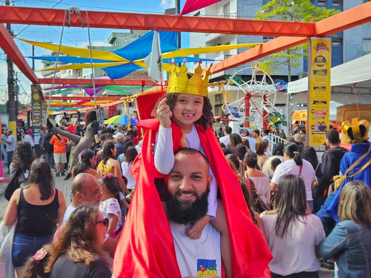 Festival do Chocolate de Ribeirão Pires 180 mil visitantes e injeta R$ 12,8 milhões no comércio
