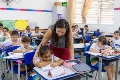 Projeto na Educação de São Bernardo assegura gratificação baseada em metas de aprendizagem