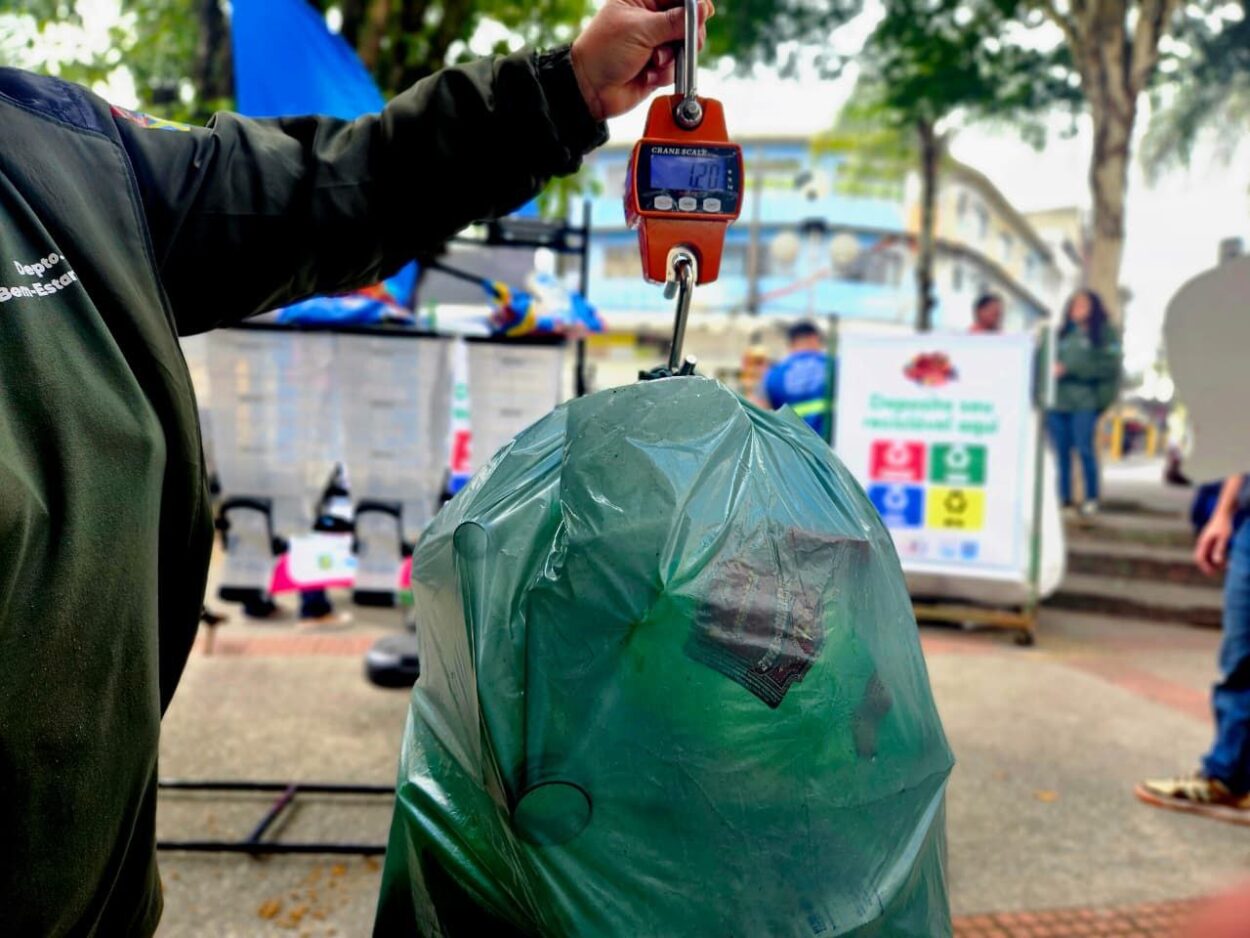 Iniciativa reuniu ações de reciclagem, bem-estar animal, saúde e solidariedade em Ribeirão Pires durante Festival do Chocolate