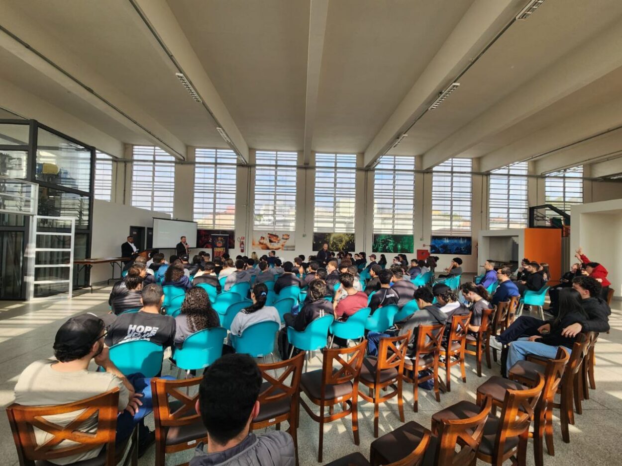 Alunos da Etec Lauro Gomes participam da 1ª Jornada de Inovação de São Bernardo