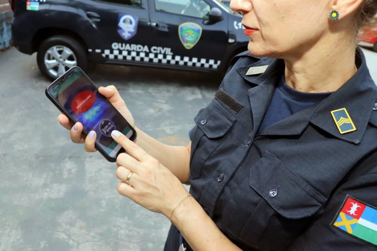 Aplicativo Ana auxilia GCM de Ribeirão Pires em flagrante de descumprimento de medida protetiva